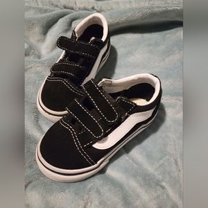 Vans toddler size 6